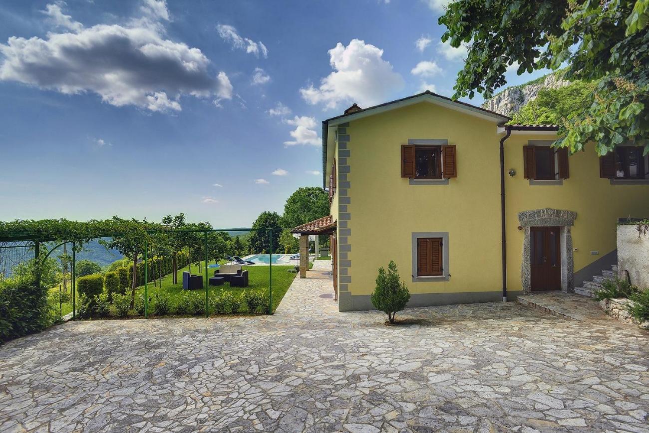 Villa Bella Lupoglav  Exterior photo